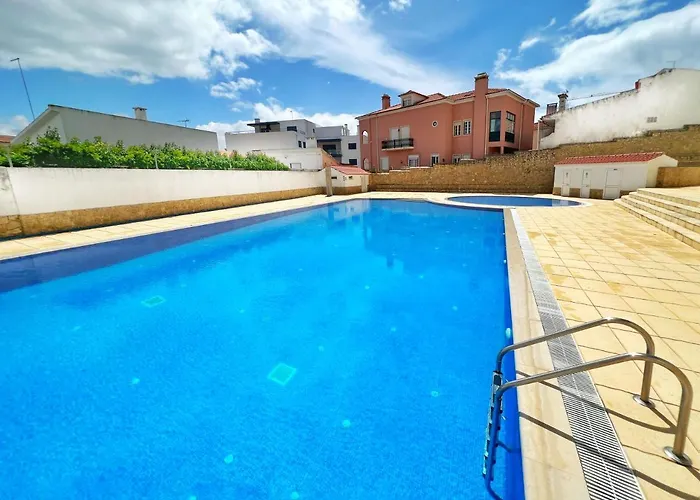 335 São Martinho do Porto